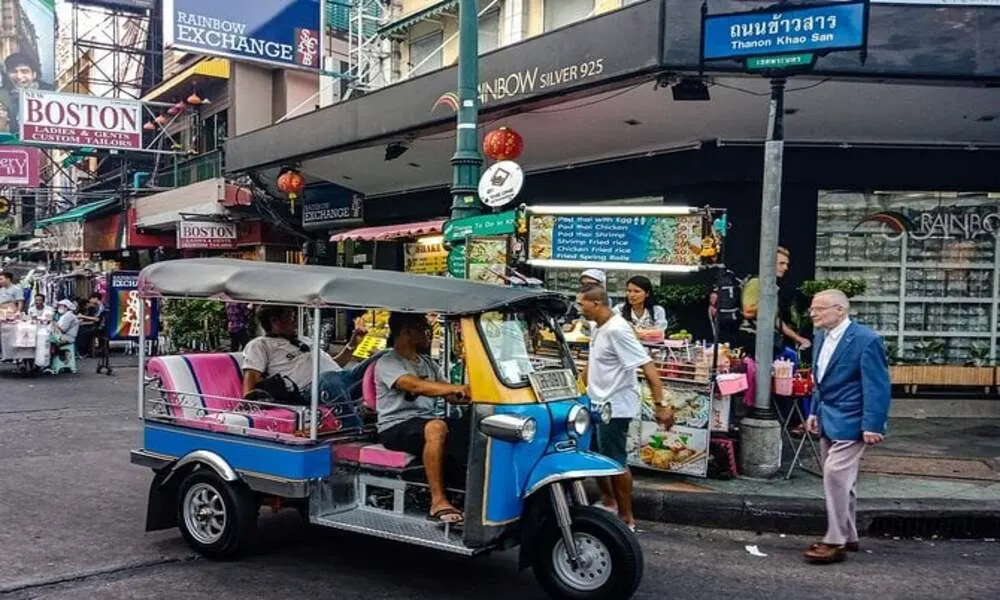 Viajar a Khao Sand por tuk tuk