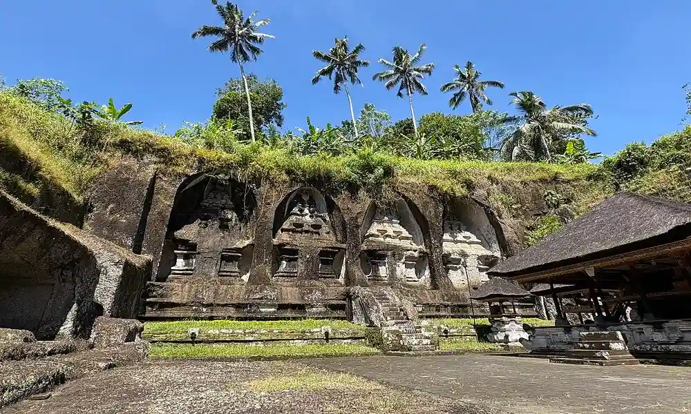 Belleza antigua de Gunung Kawi