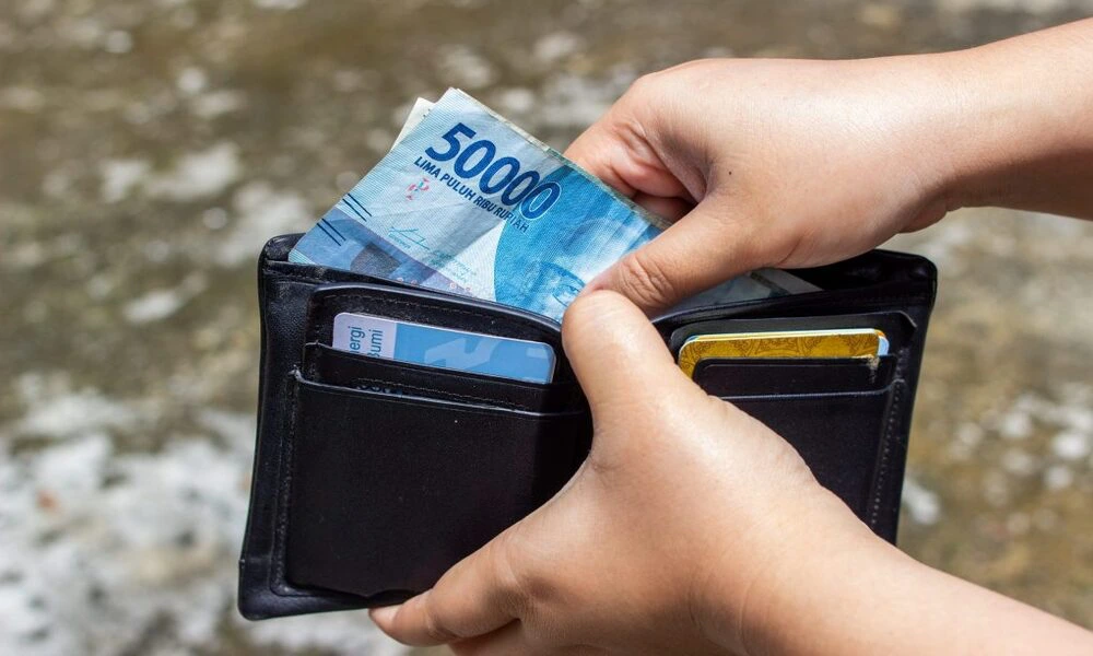 Método de pago y moneda en Indonesia