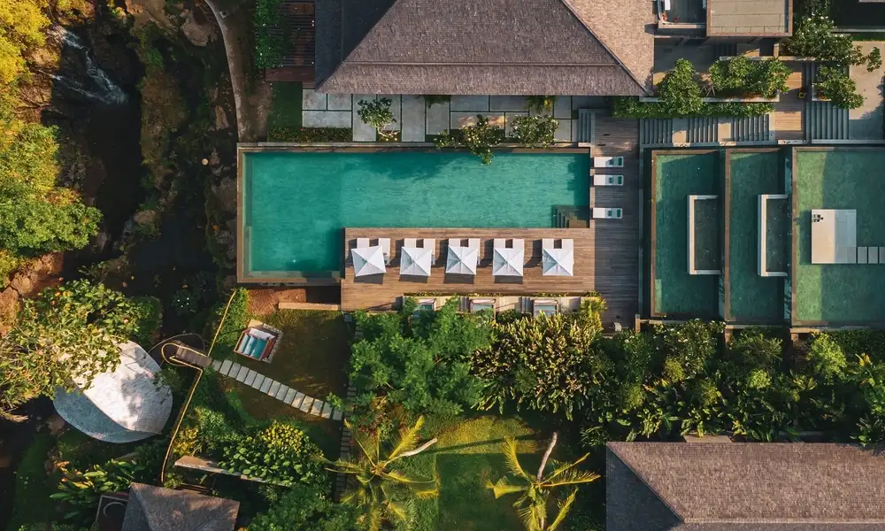 Nirijhara Hotel