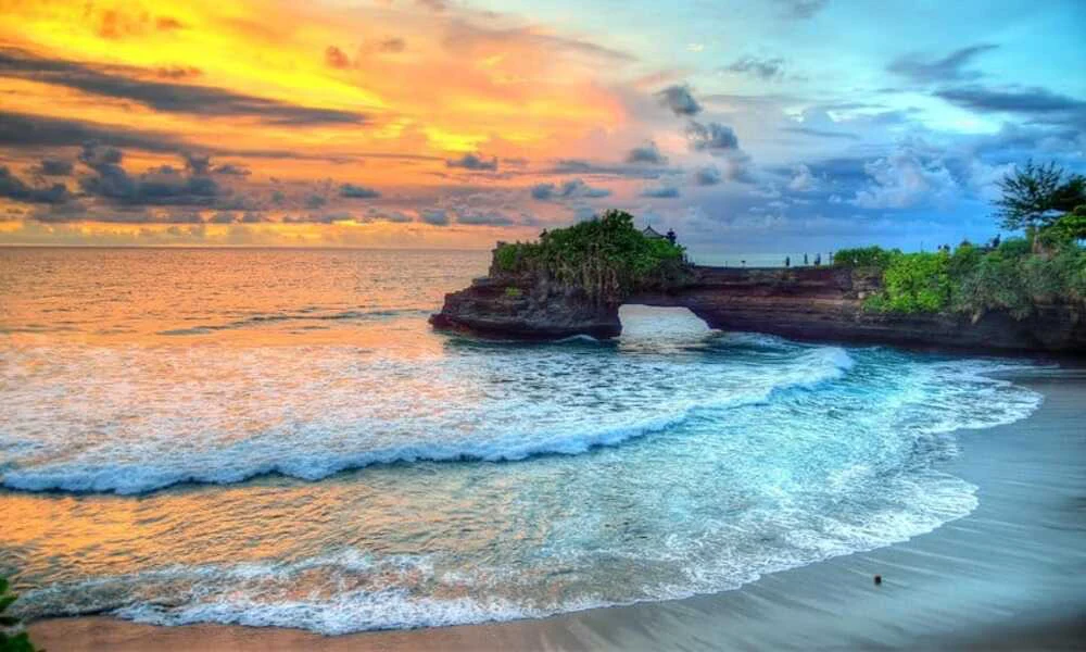 Paisaje más hermoso de Tanah Lot