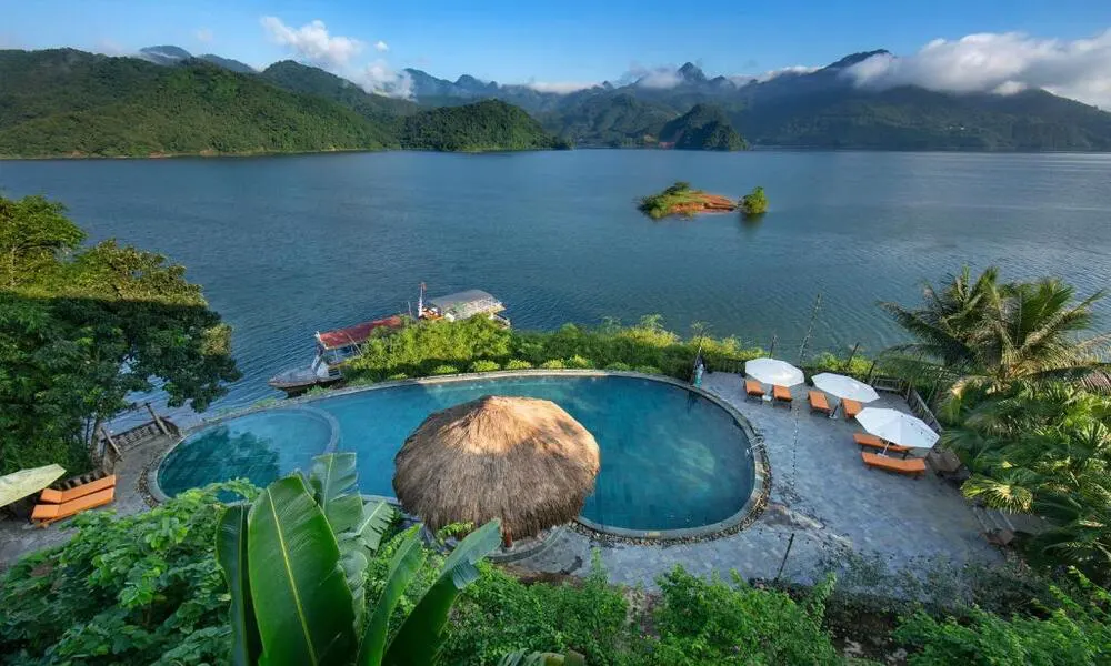 Mai Chau Hideaway Lake Resort - Mai Chau