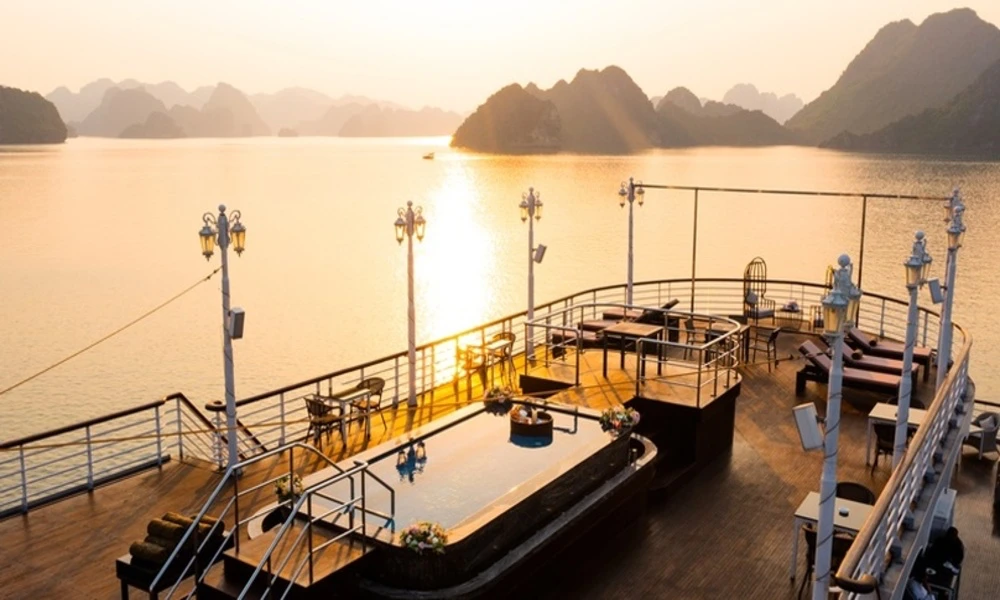 Paradise Elegance Cruise Halong Bay