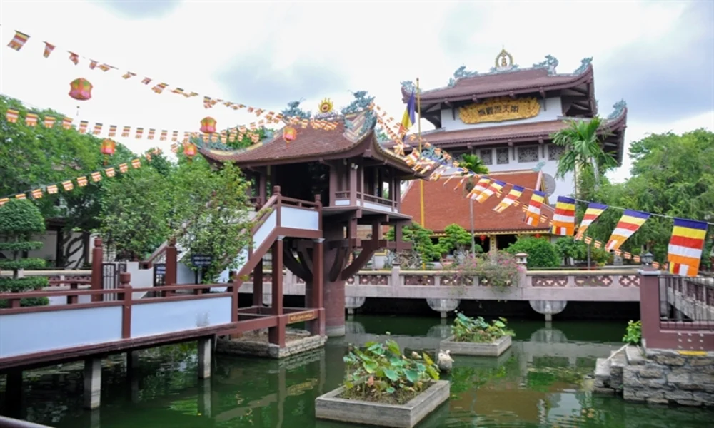 Viajar a los templos más destacados en Vietnam
