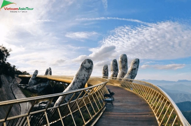 Puente de manos doradas