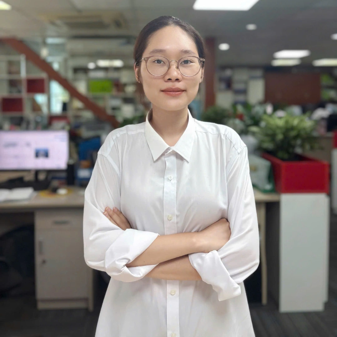 Srta.Huong Giang