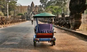 Moverse en tuktuk por Siem Reap