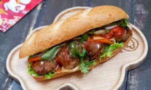 Bocadillo con cerdos a la parrilla