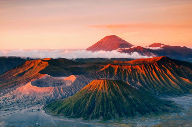 Aventura entre volcanes Indonesia
