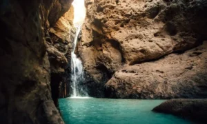Cascada Pam Bok